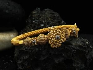 Gold Bracelet Design