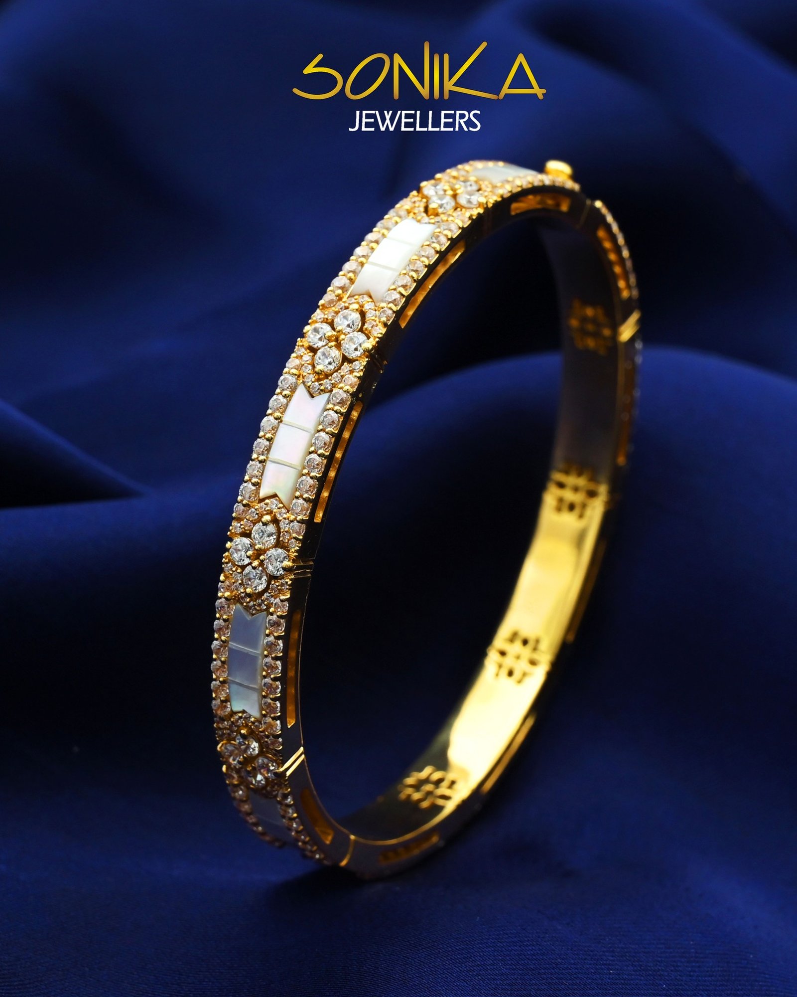 Gold Bangles Design