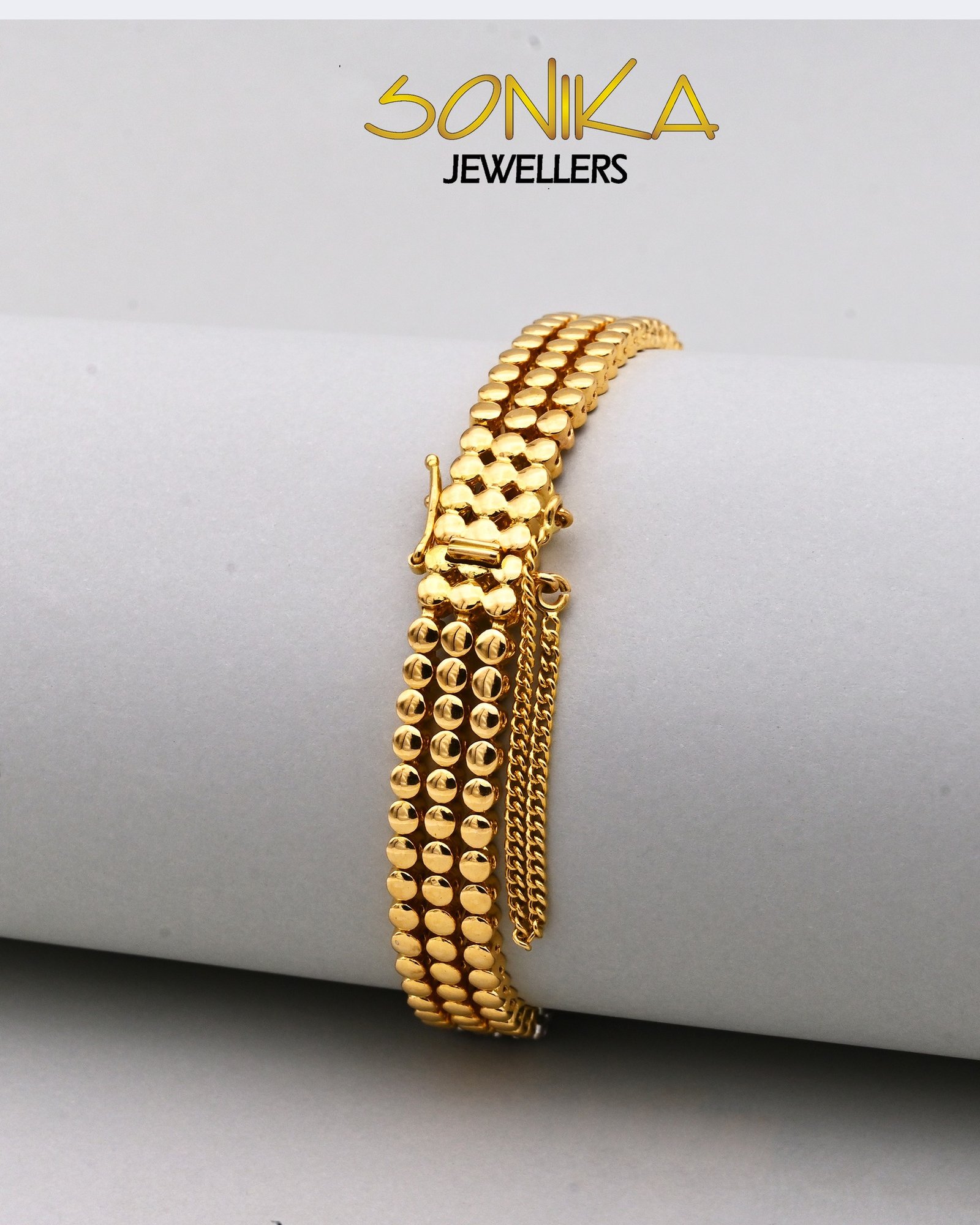 Gold Bracelet Design