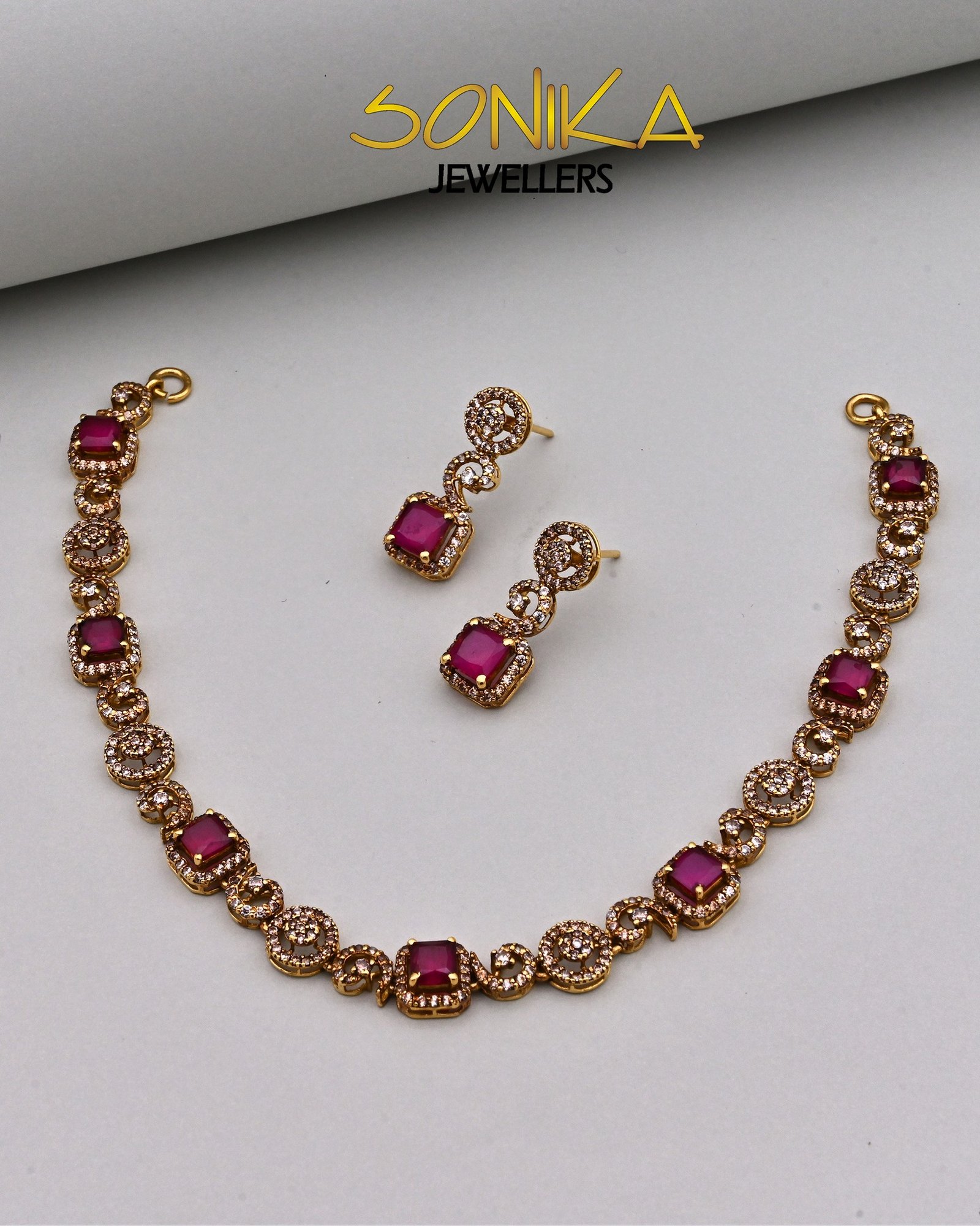 Gold Necklace Design