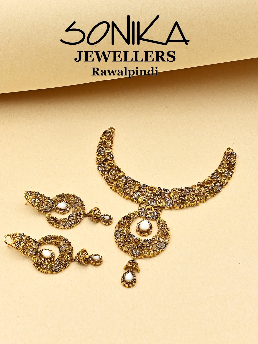 Gold Necklace Design